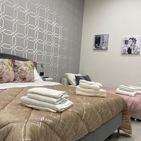 Casa Vacanza Carme Napoli Ngoại thất bức ảnh